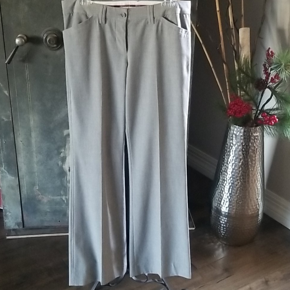 The Limited Drew fit pant